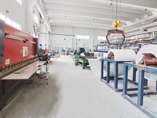 挂钩板生产车间